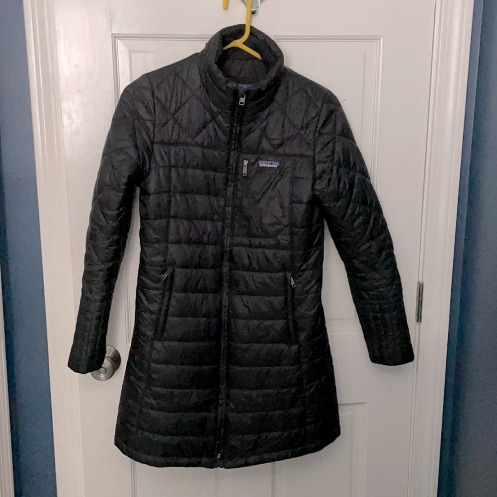 Womens black Patagonia jacket
